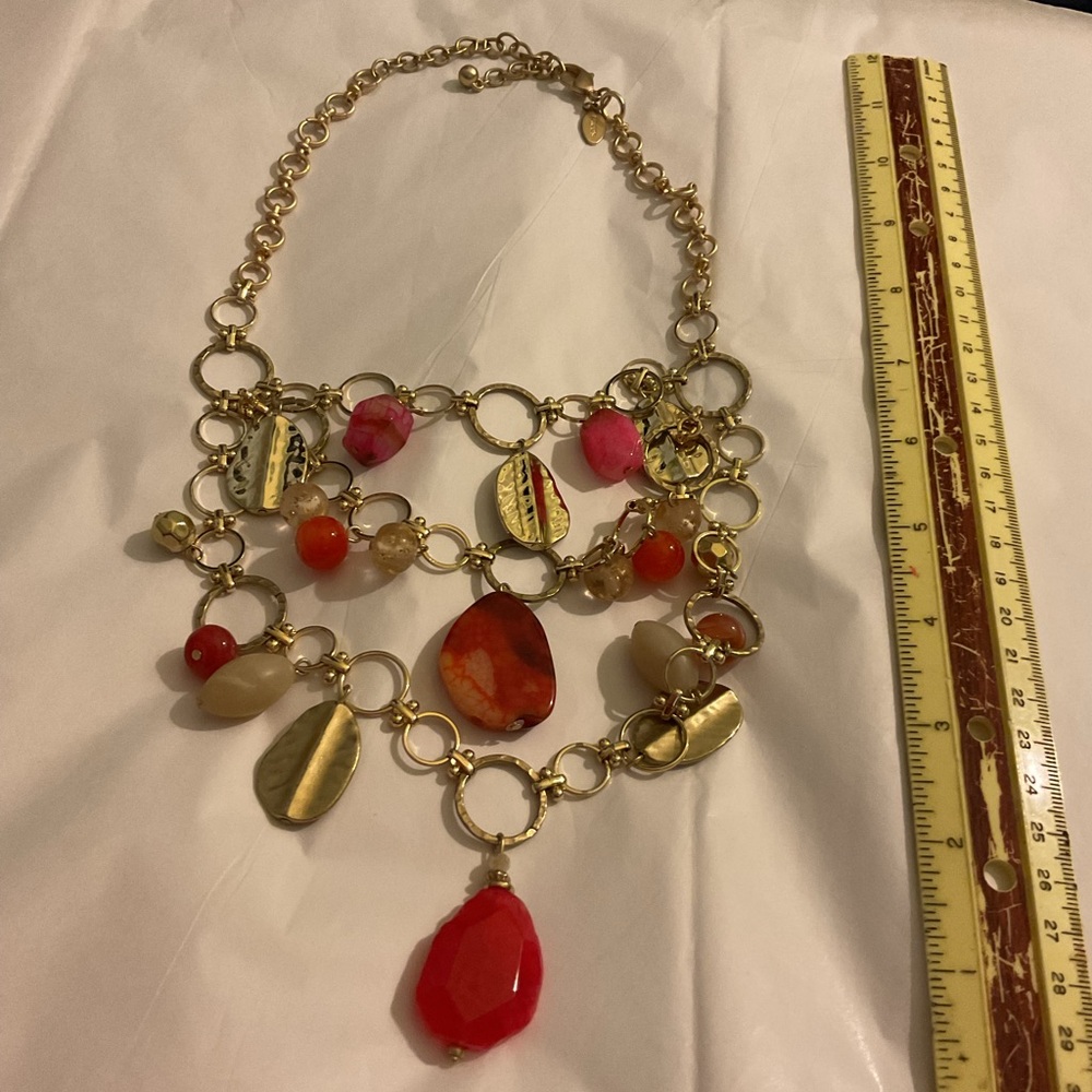 🤑🤑🤑 5 FOR $35 🤑🤑🤑 Chico’s beaded necklace pink and gold